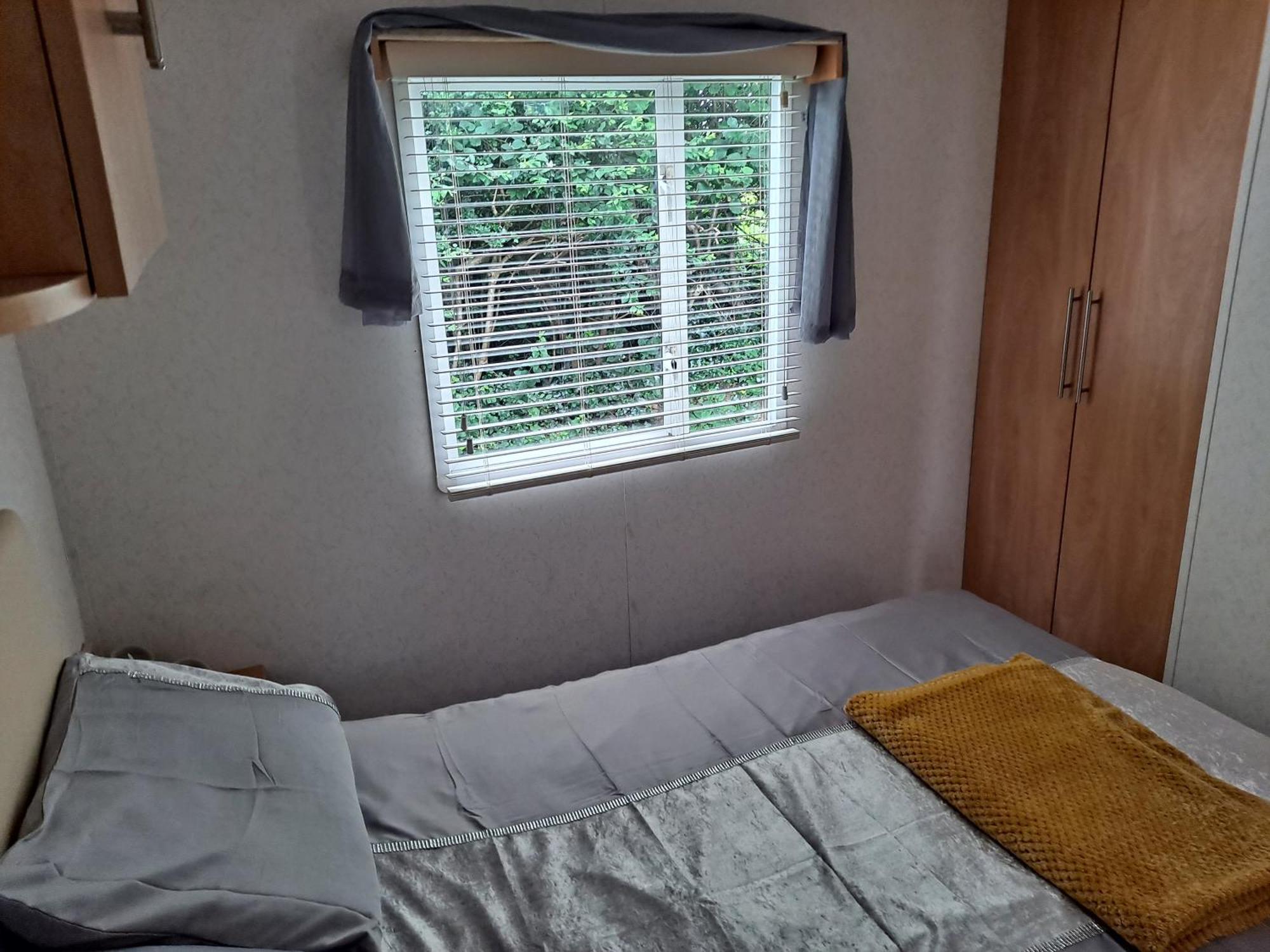 Amroth Bay Holiday Caravan Llanteg ภายนอก รูปภาพ