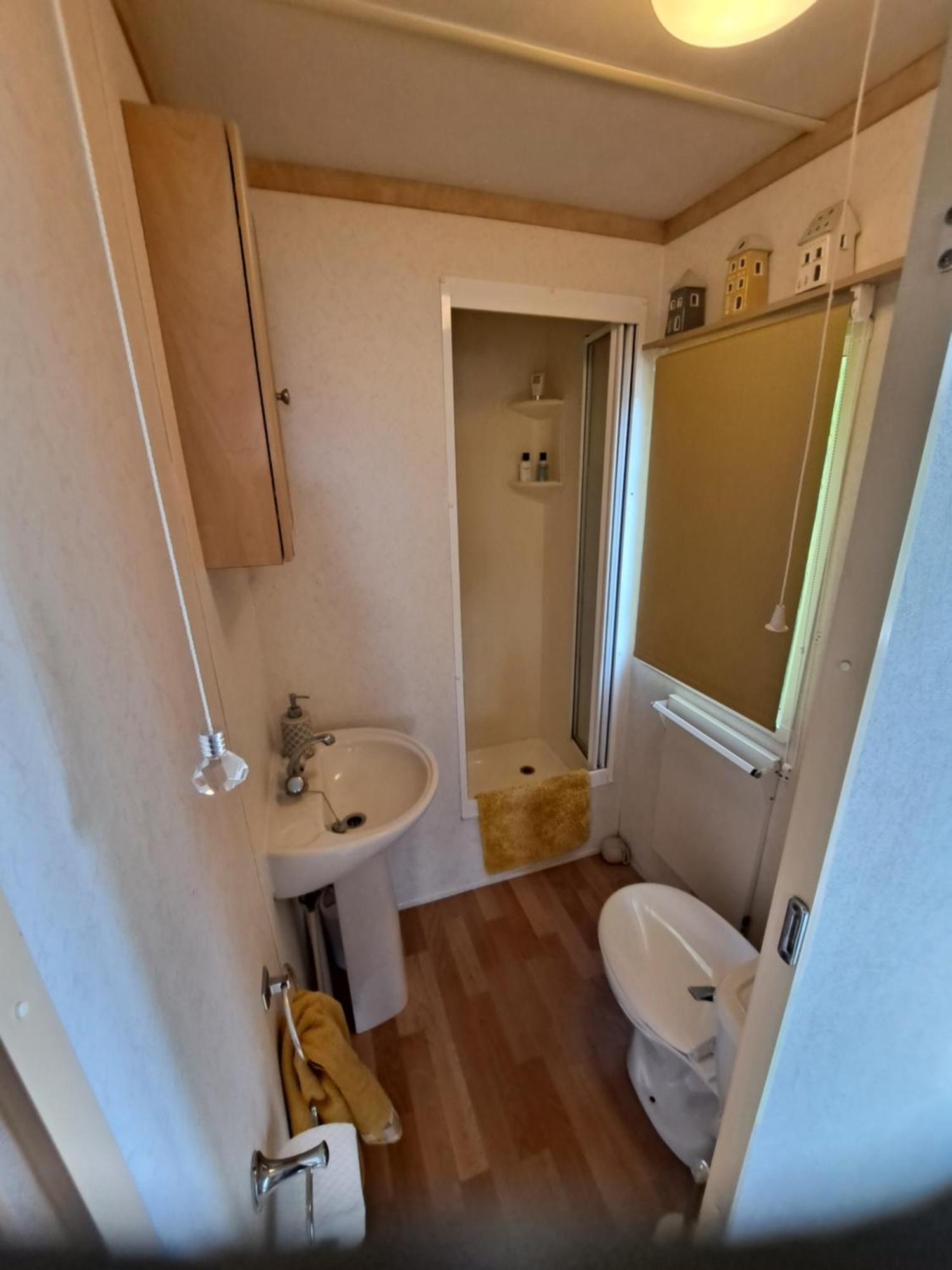 Amroth Bay Holiday Caravan Llanteg ภายนอก รูปภาพ