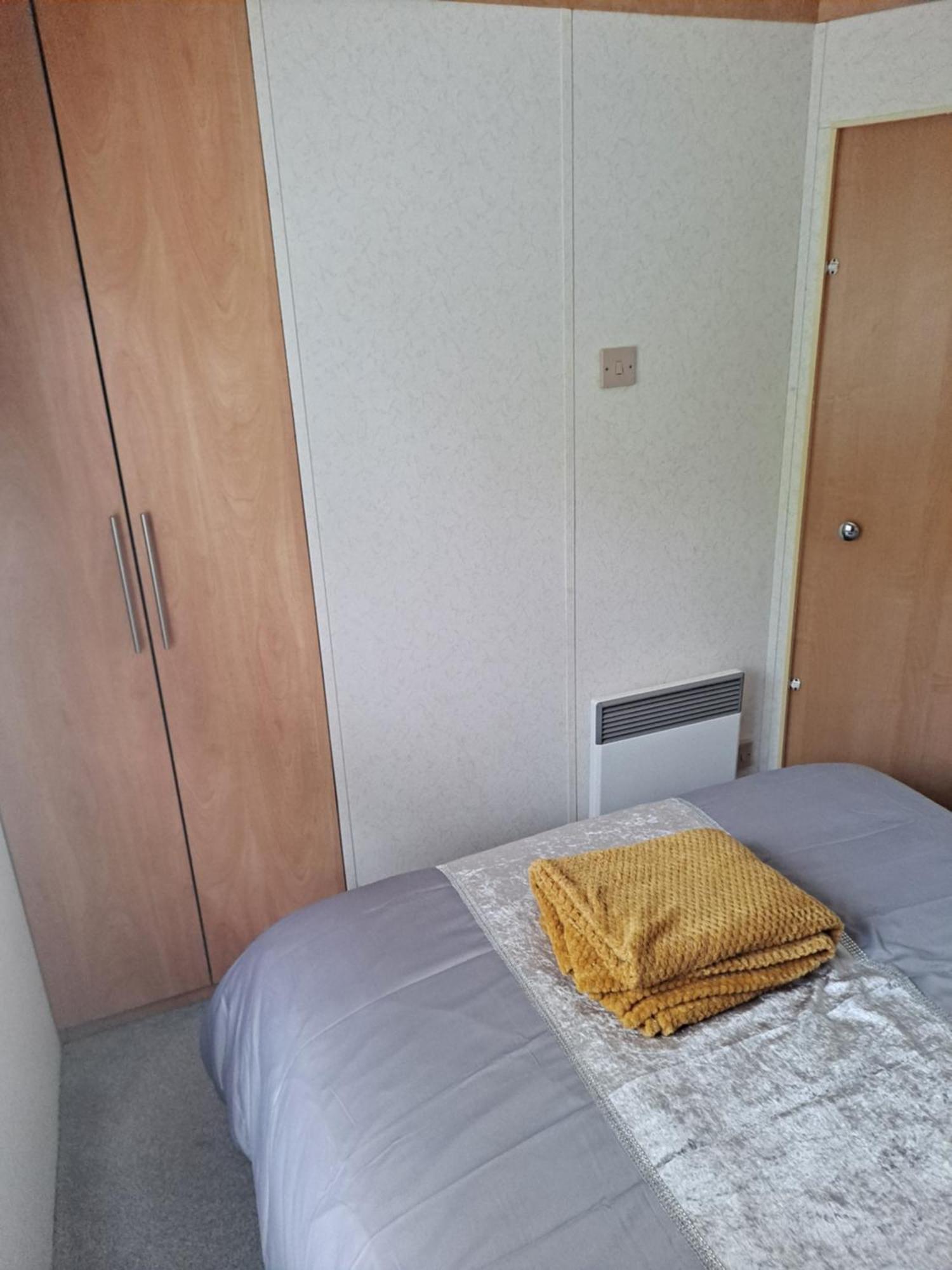 Amroth Bay Holiday Caravan Llanteg ภายนอก รูปภาพ